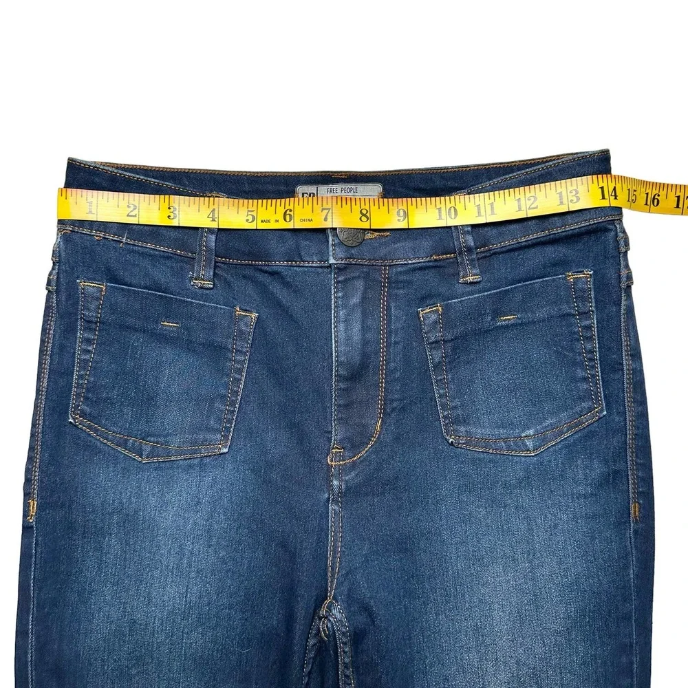 Free People | Women | Dark Wash Mid Rise Stretch Skinny Jeans | Size 27 - Picture 3 of 9